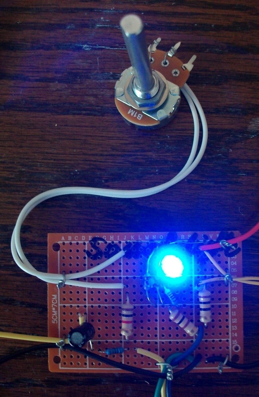 One Transistor Sound Light 05 Step 03 Build The Circuit Photo 2.jpg