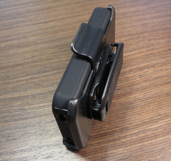 Otterbox-Defender-Belt-Clip-600x562.jpg