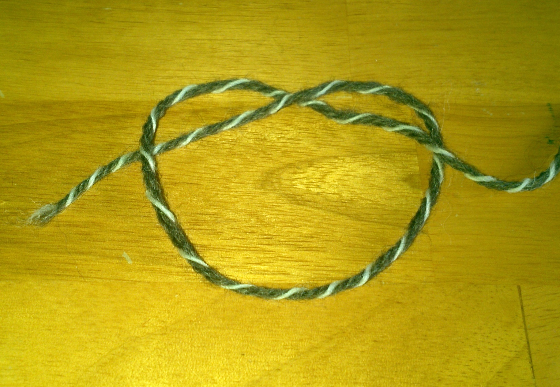 Overhand Knot.jpg