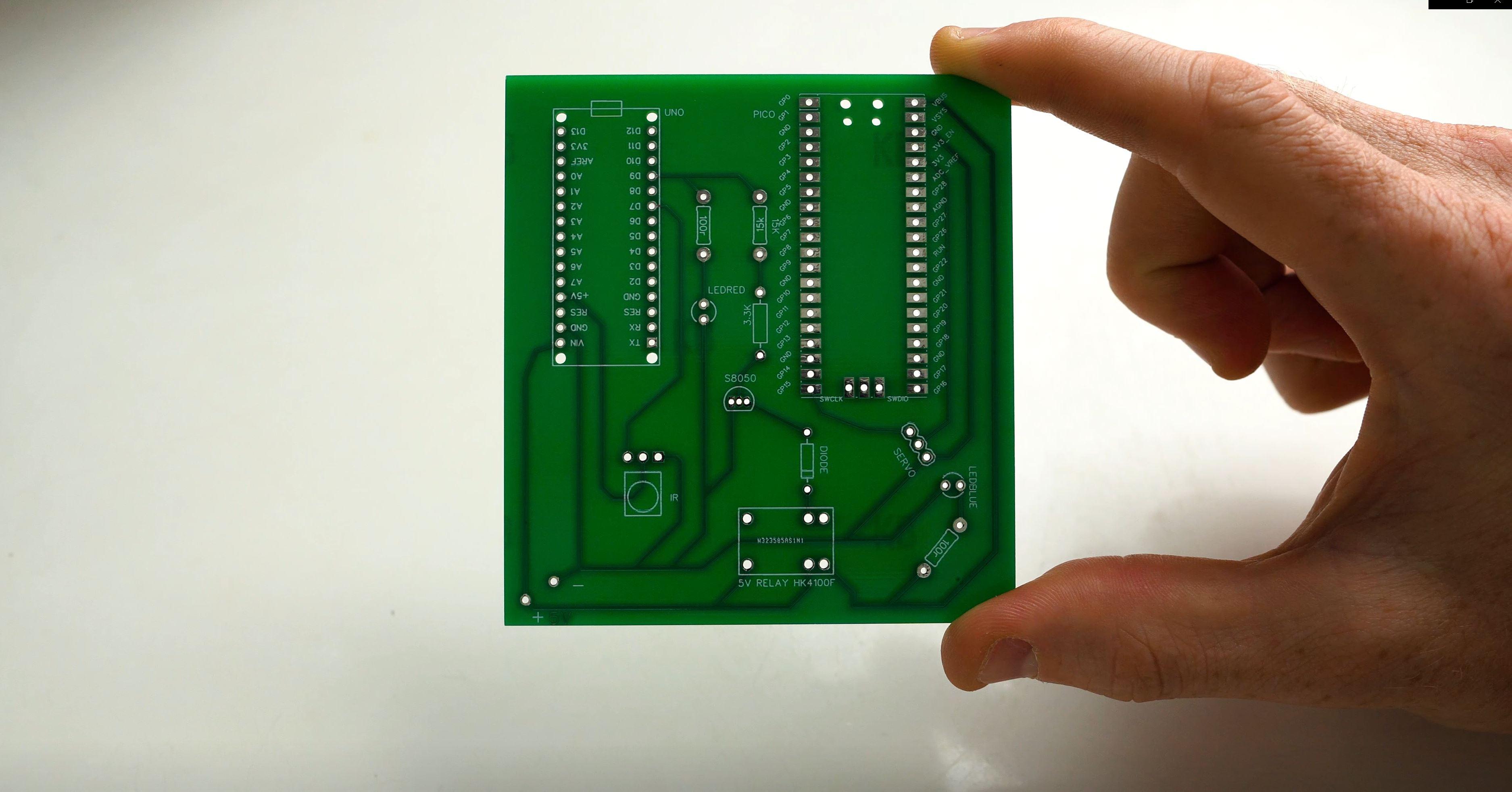 PCB before soldering.JPG