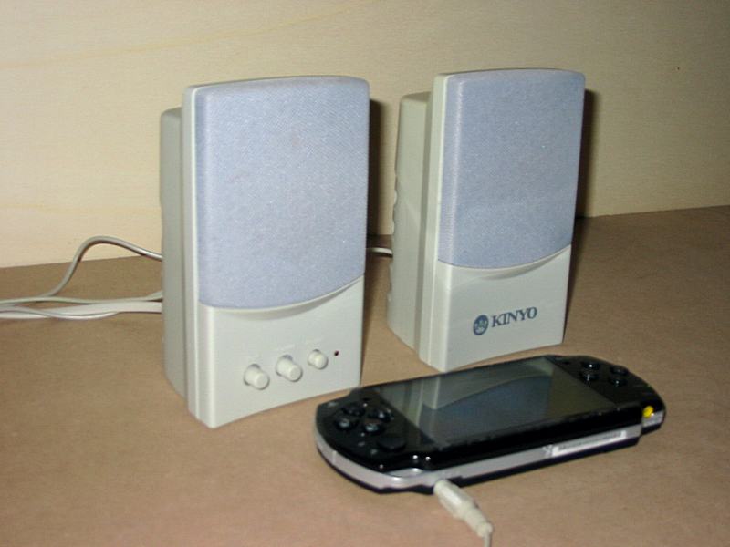 PSP+speakers1web.JPG