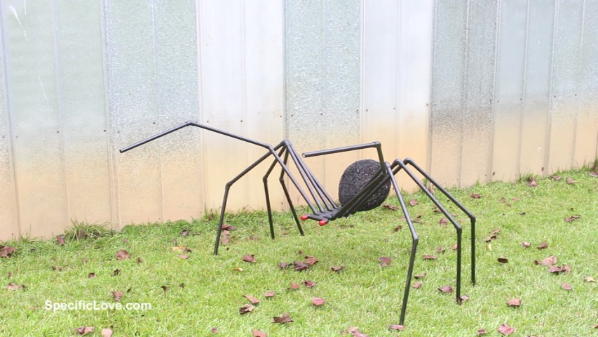 PVC Huge Spider 01.jpg