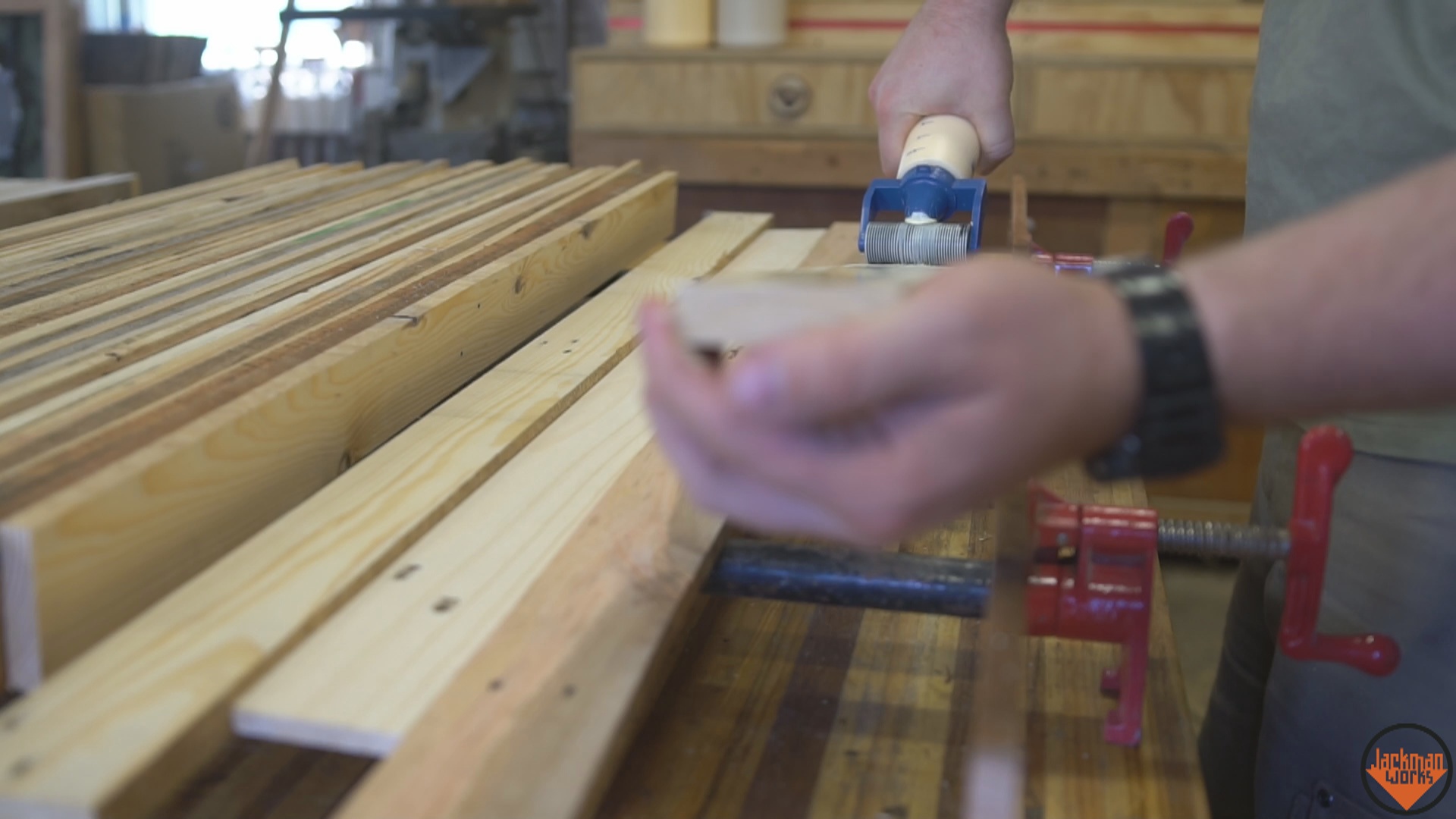 Pallet Wood Slat Bench 14.jpg