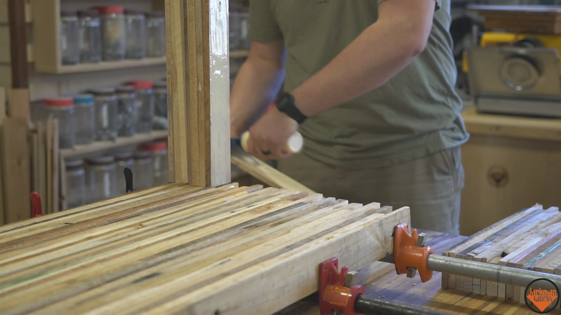 Pallet Wood Slat Bench 15.jpg