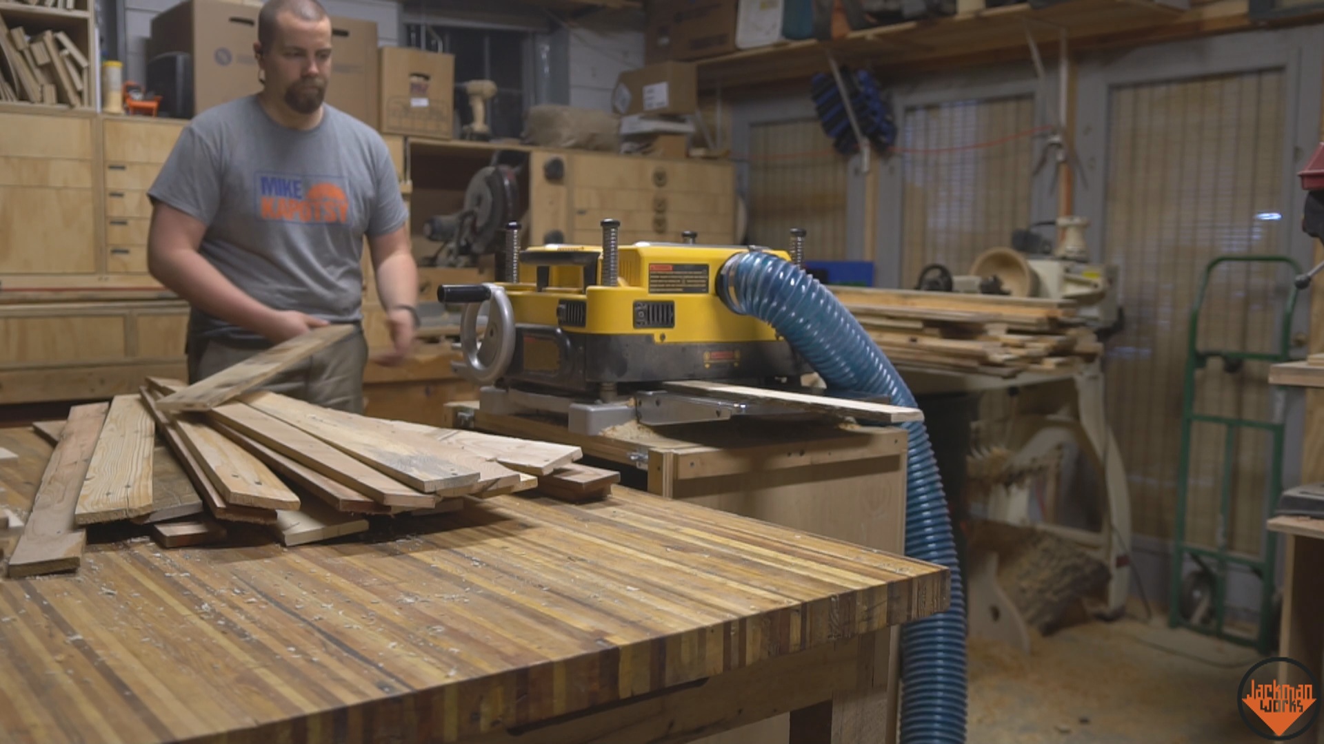 Pallet Wood Slat Bench 7.jpg