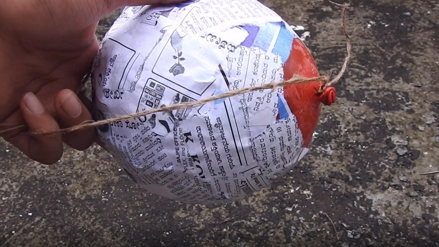 Paper mache baloon.jpg