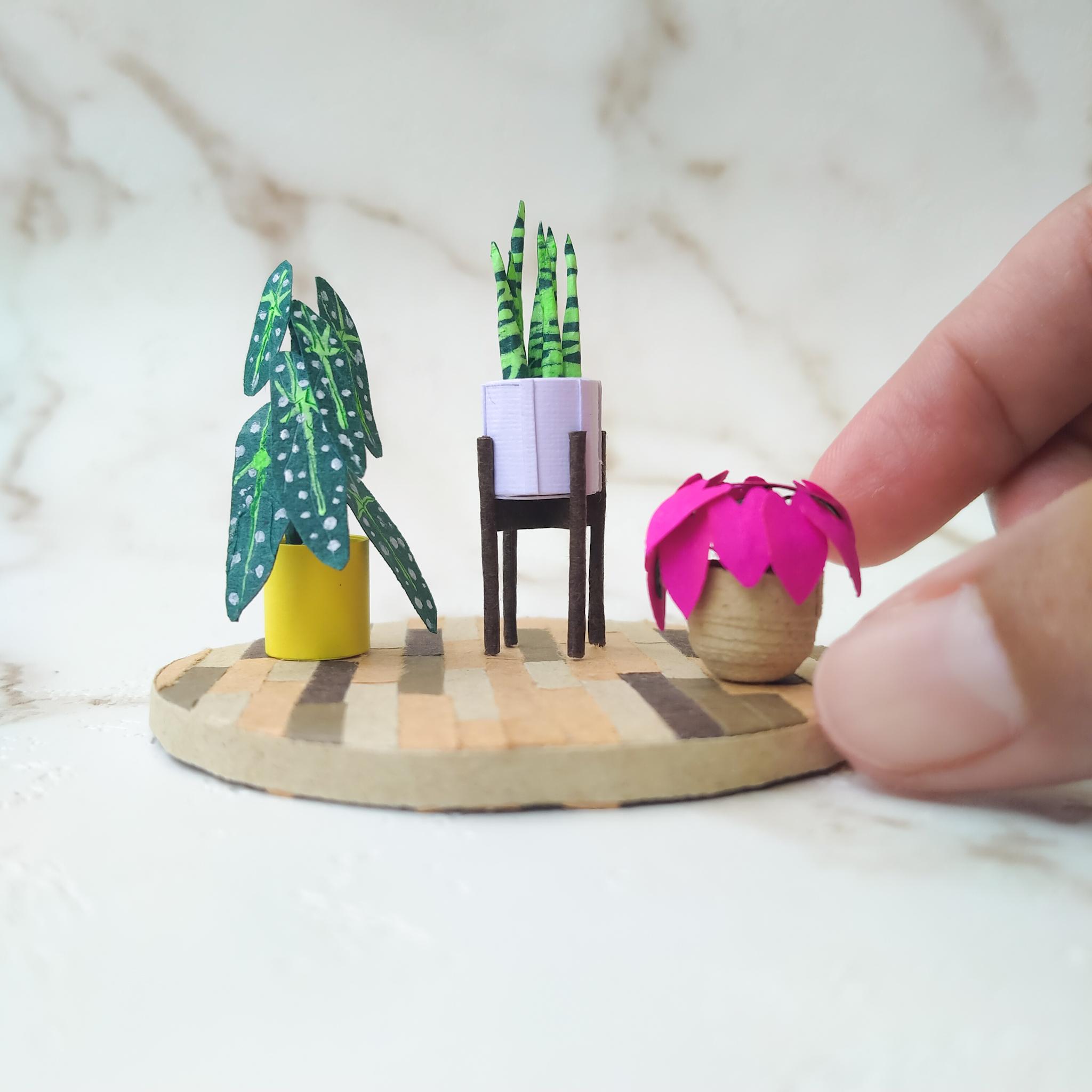 Paper miniature plants  by quinzyvarira .jpg