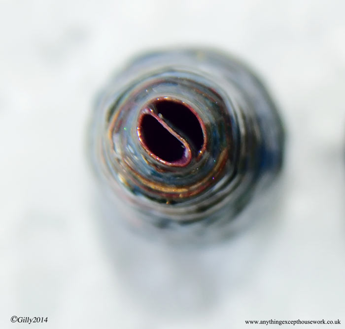 Paper-Bead-Brown-Paper-Fabric-End-On-View.jpg