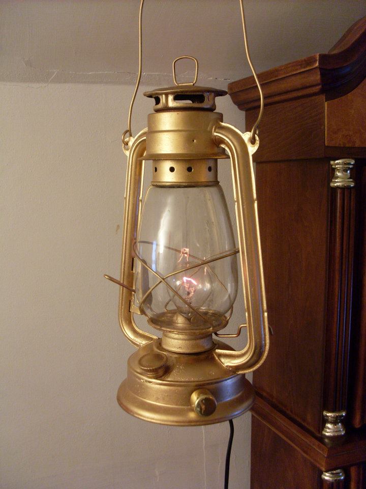 Parafin lamp steampunked.jpg