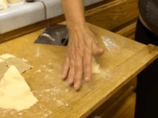 Pastry GIF 2.gif