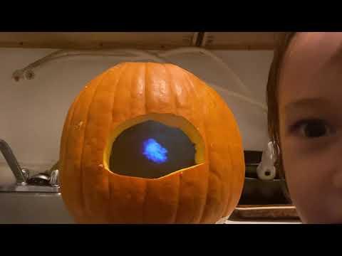 Peppers ghost jack-o'-lantern test run