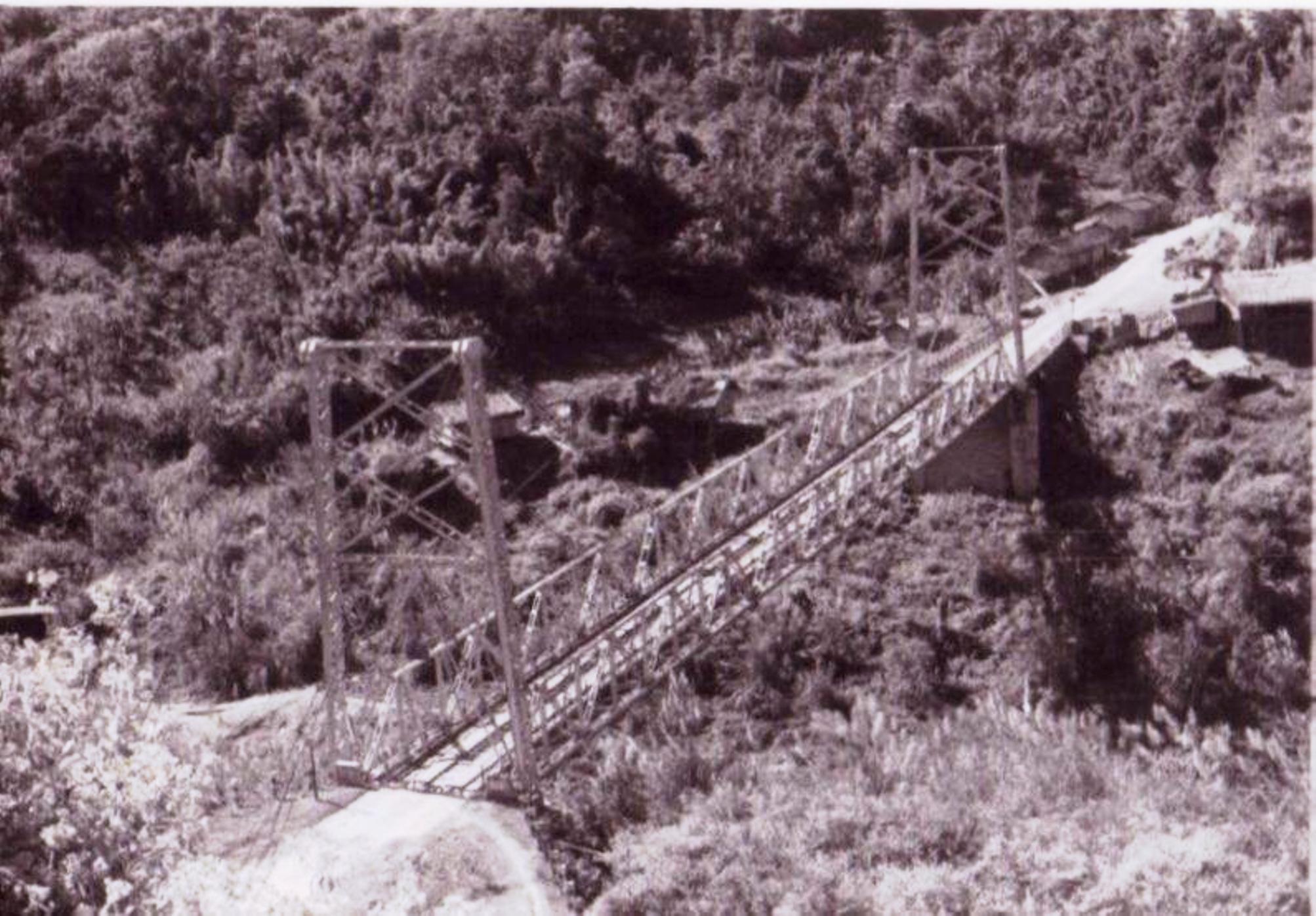 Phairuang Bridge Old photo.jpg