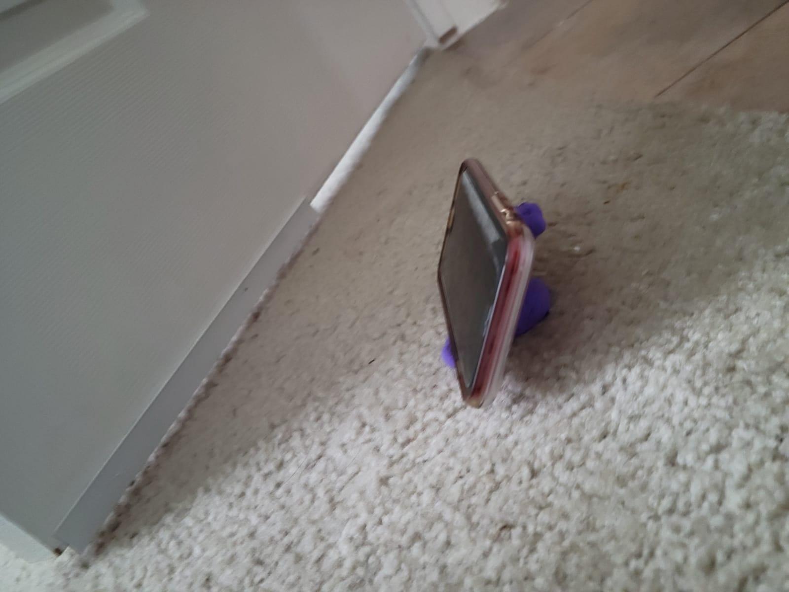 Phone stand 2.jpeg