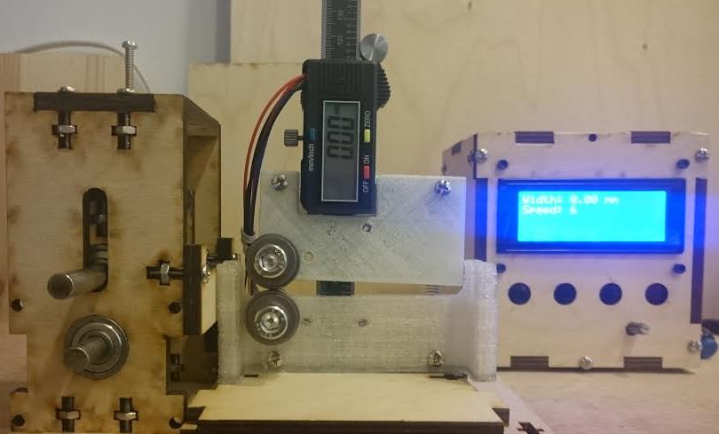 Photo(StepperMotor+I2CLCD+DRO).JPG