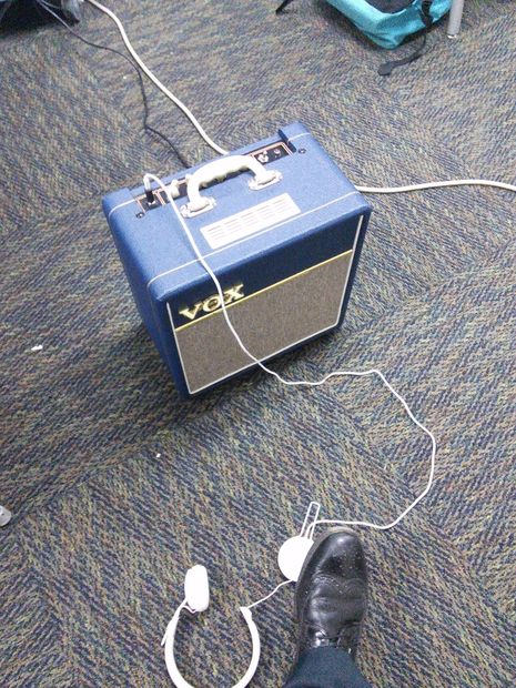 Pic1 Headphone Stompbox.jpg