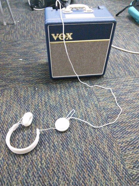 Pic2 Headphones and Amp.jpg