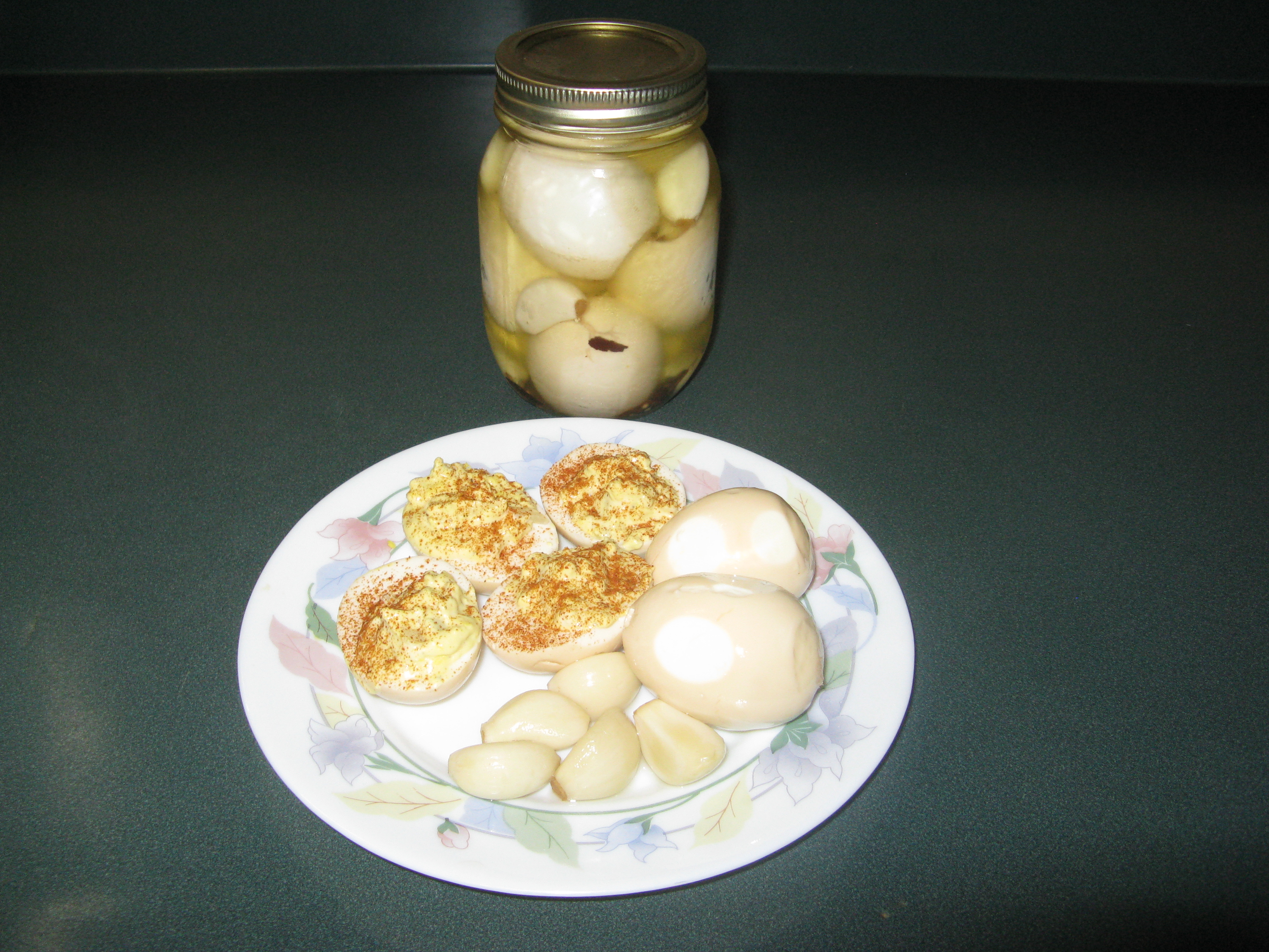 Pickled Eggs 9B.JPG