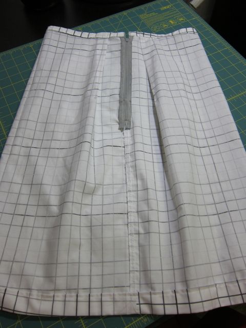 Pillowcase Pencil Skirt Step 21.jpg