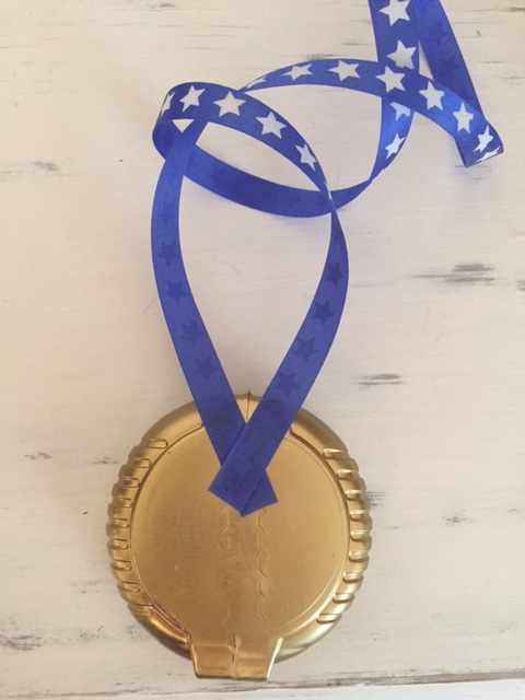 Pinewood Derby Medal4.jpg