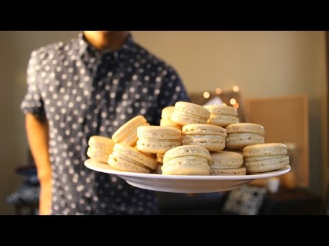 Pistachio Macarons (Macaron Monday Ep.4) | Josh Pan