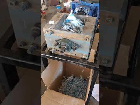 Plastic Shredder Machine