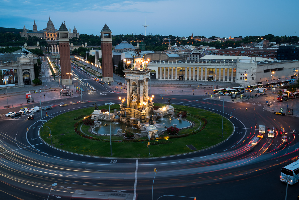 Plaza-Espana-Lighten-Blend-3.jpg