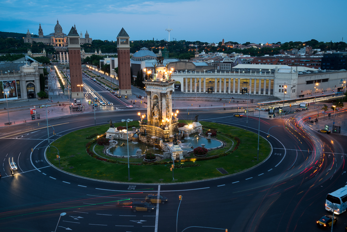 Plaza-Espana-Lighten-Blend-4.jpg