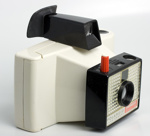 Polaroid Land Camera Swinger Model 20.jpg