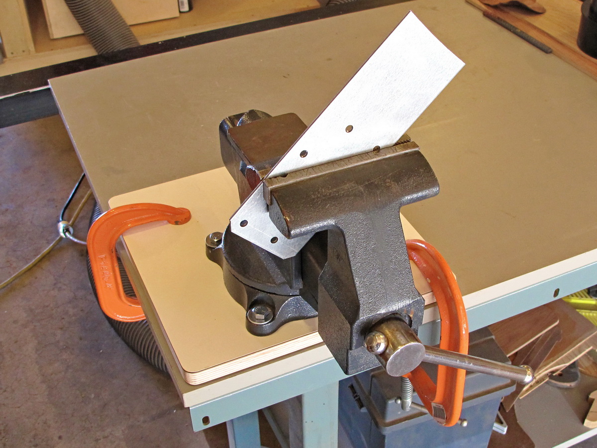 Portable Vise 15.JPG