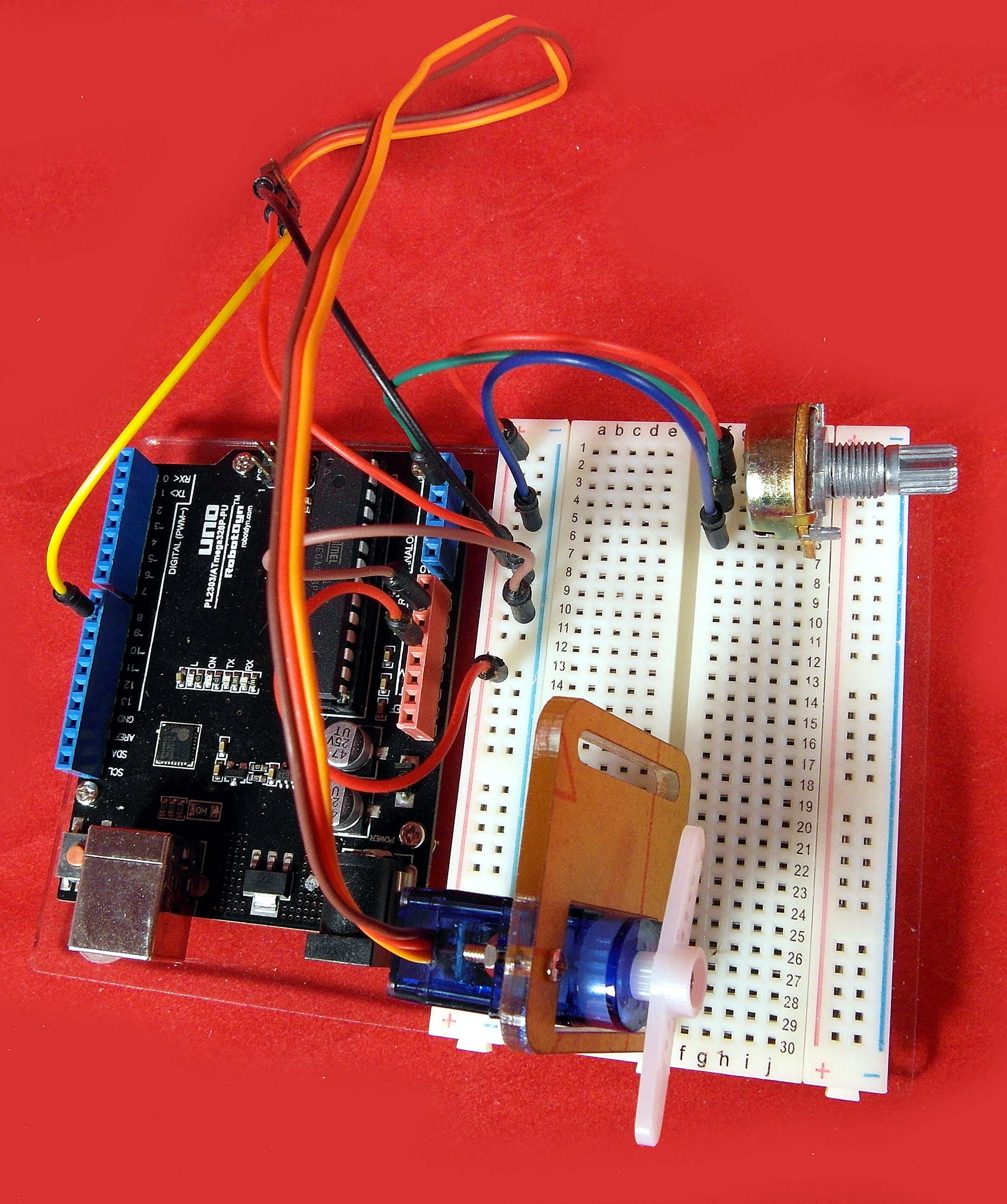 Potentiometer and Servo-1.jpg