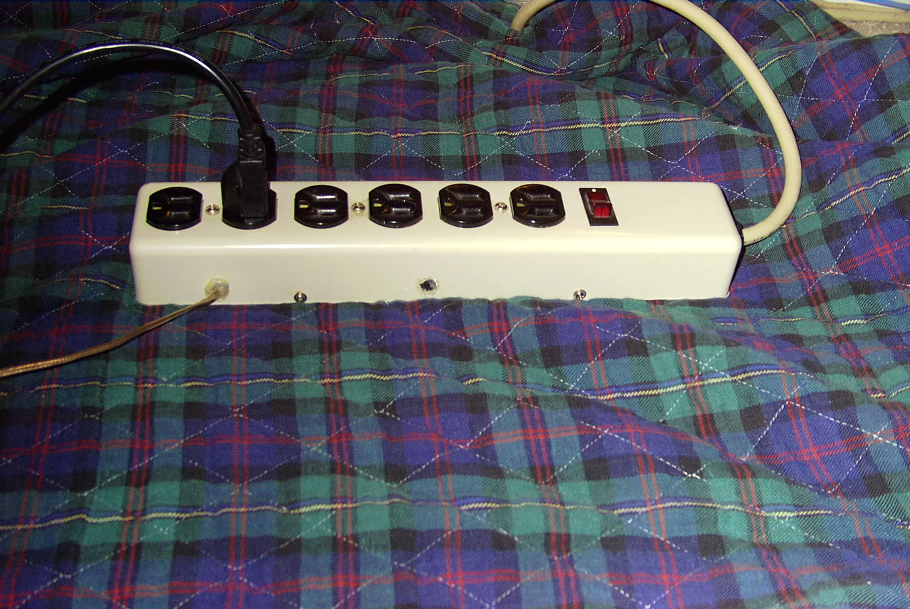 PowerStrip.JPG