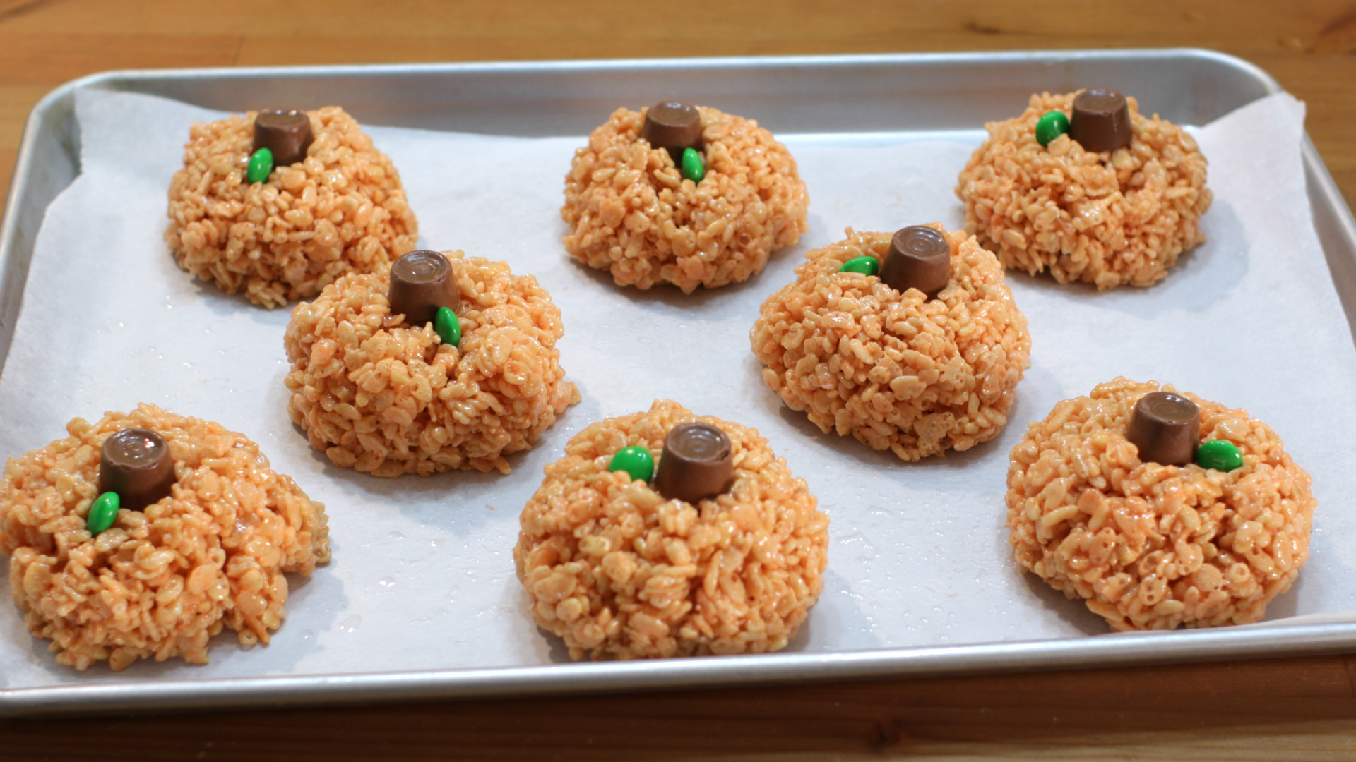 Pumpkin Rice Krispies Treats | How to Make Rice Krispies Treats.jpg