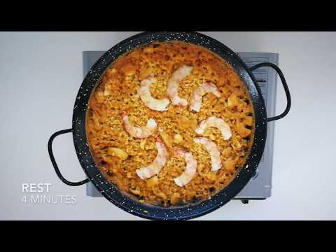 Quick and easy shellfish paella