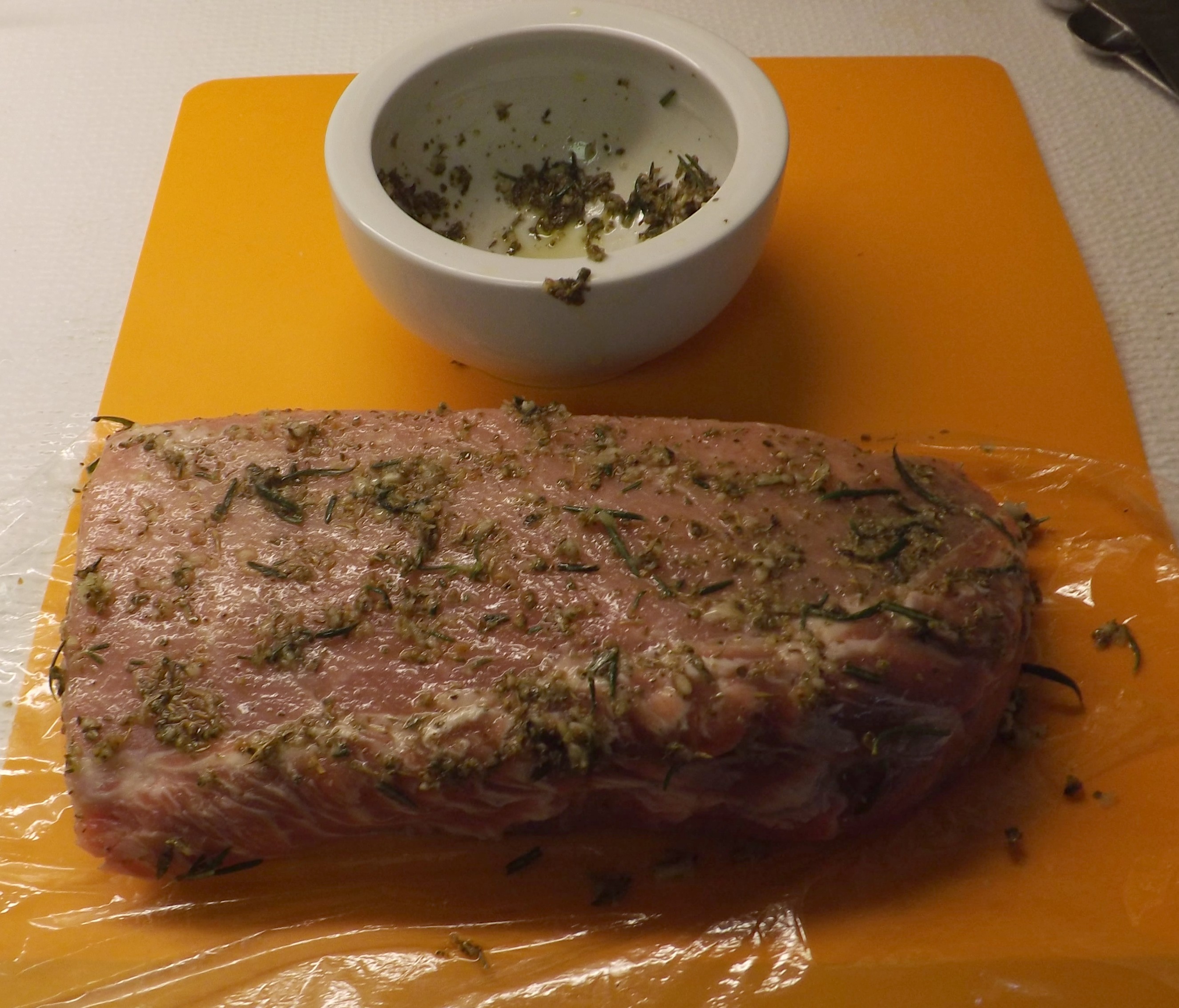 ROATED PORK LOIN WITH GREEN PEPPERCORNS &amp; BOURBON 005.JPG