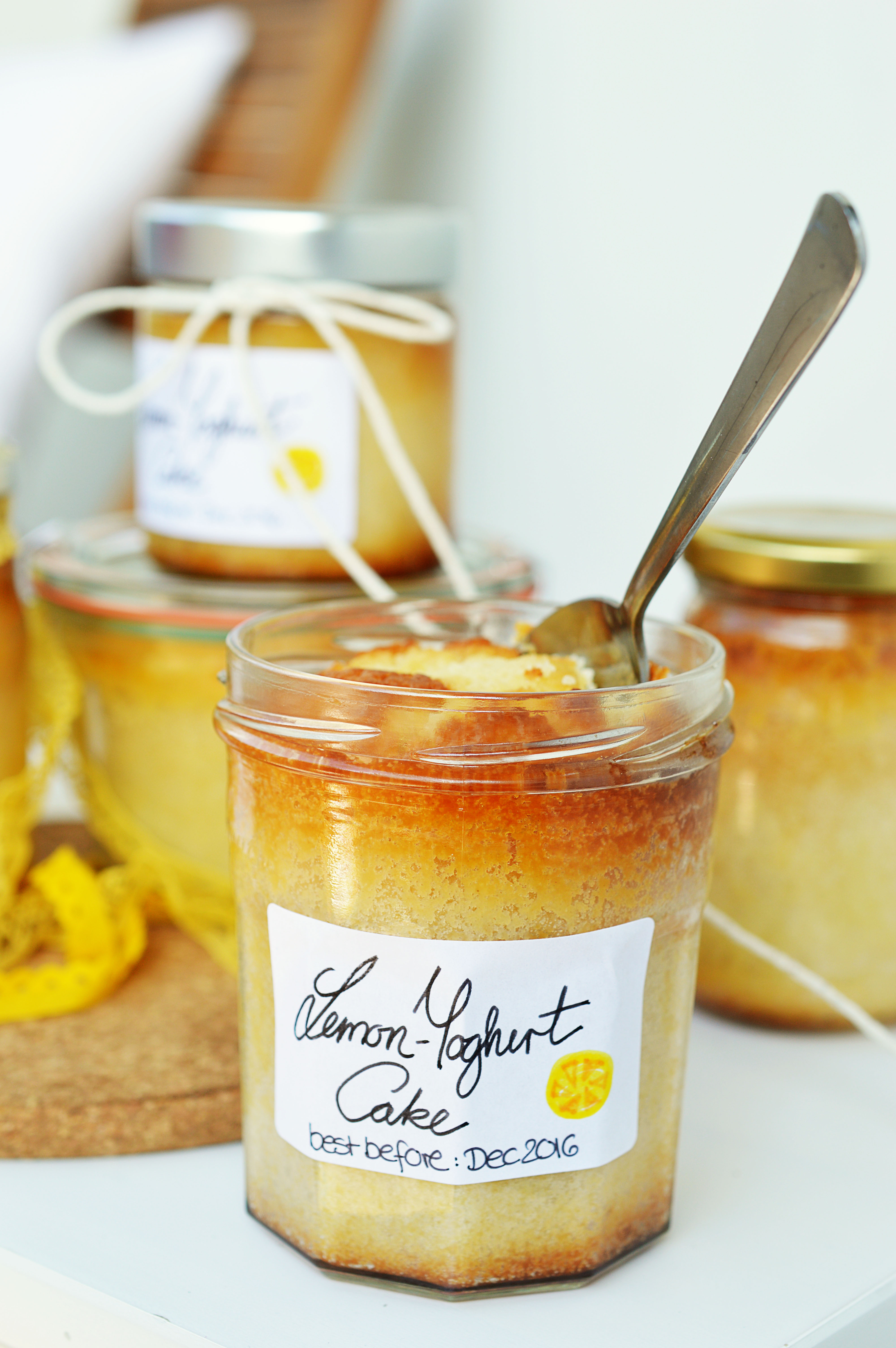 Recipe_Lemon Yoghurt Cake in a Jar_MottesBlog (13).jpg