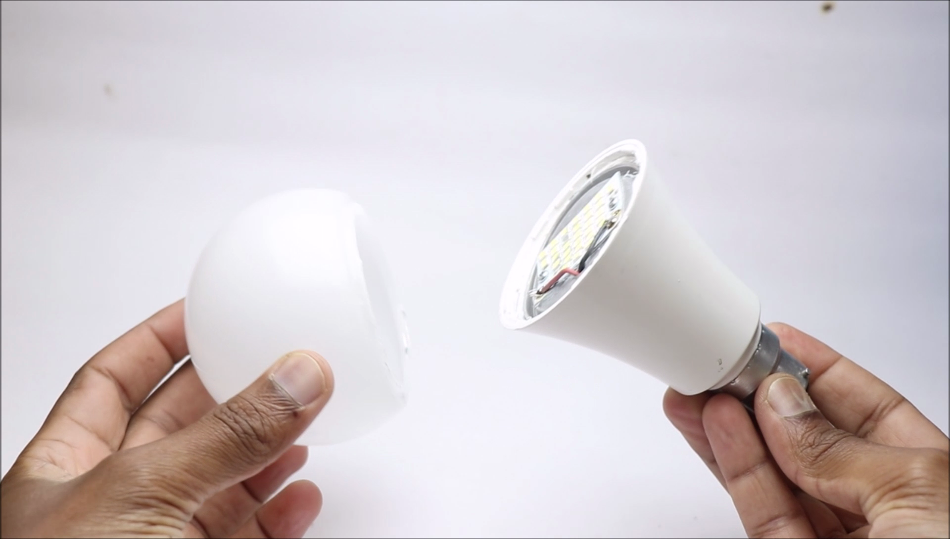 Recycle LED bulbs (29).png