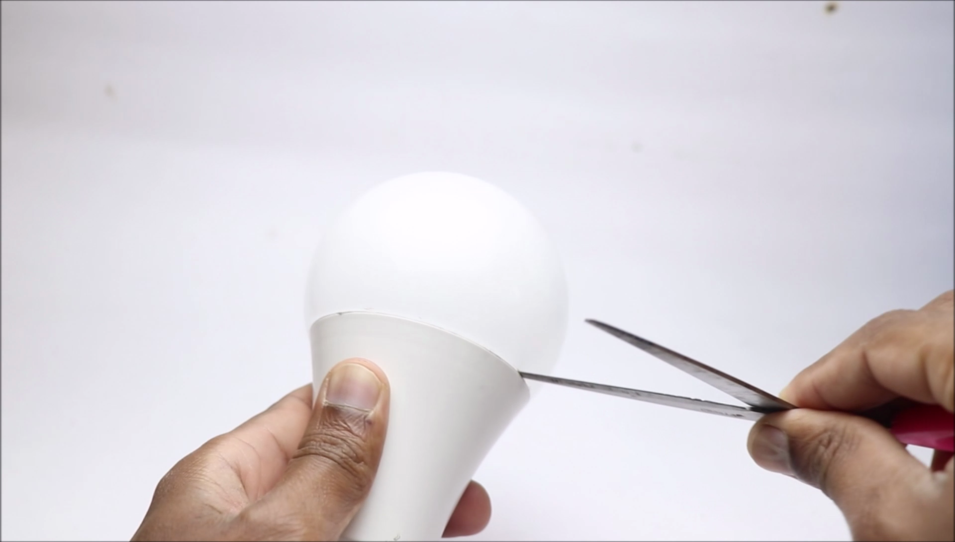 Recycle LED bulbs (38).png
