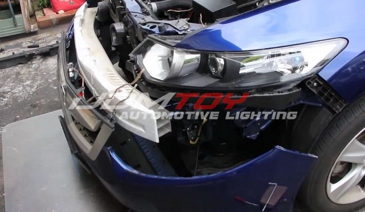 Remove-Bumper-To-Install-Foglights-10.jpg