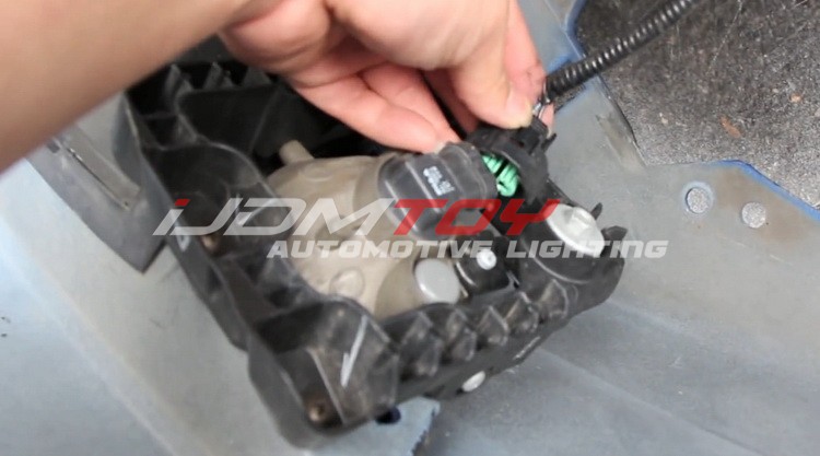 Remove-Bumper-To-Install-Foglights-12.jpg