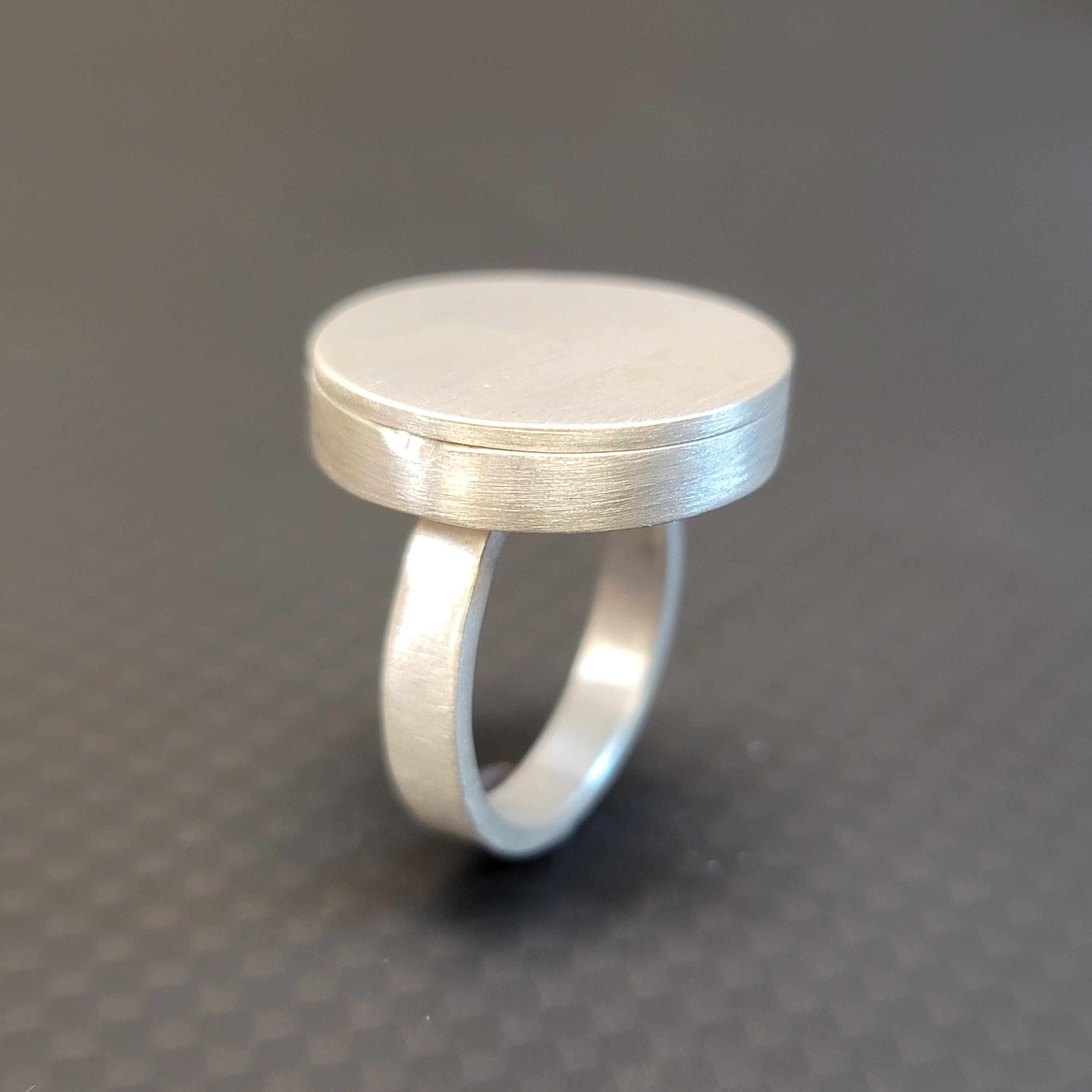 RingFinished4.jpg