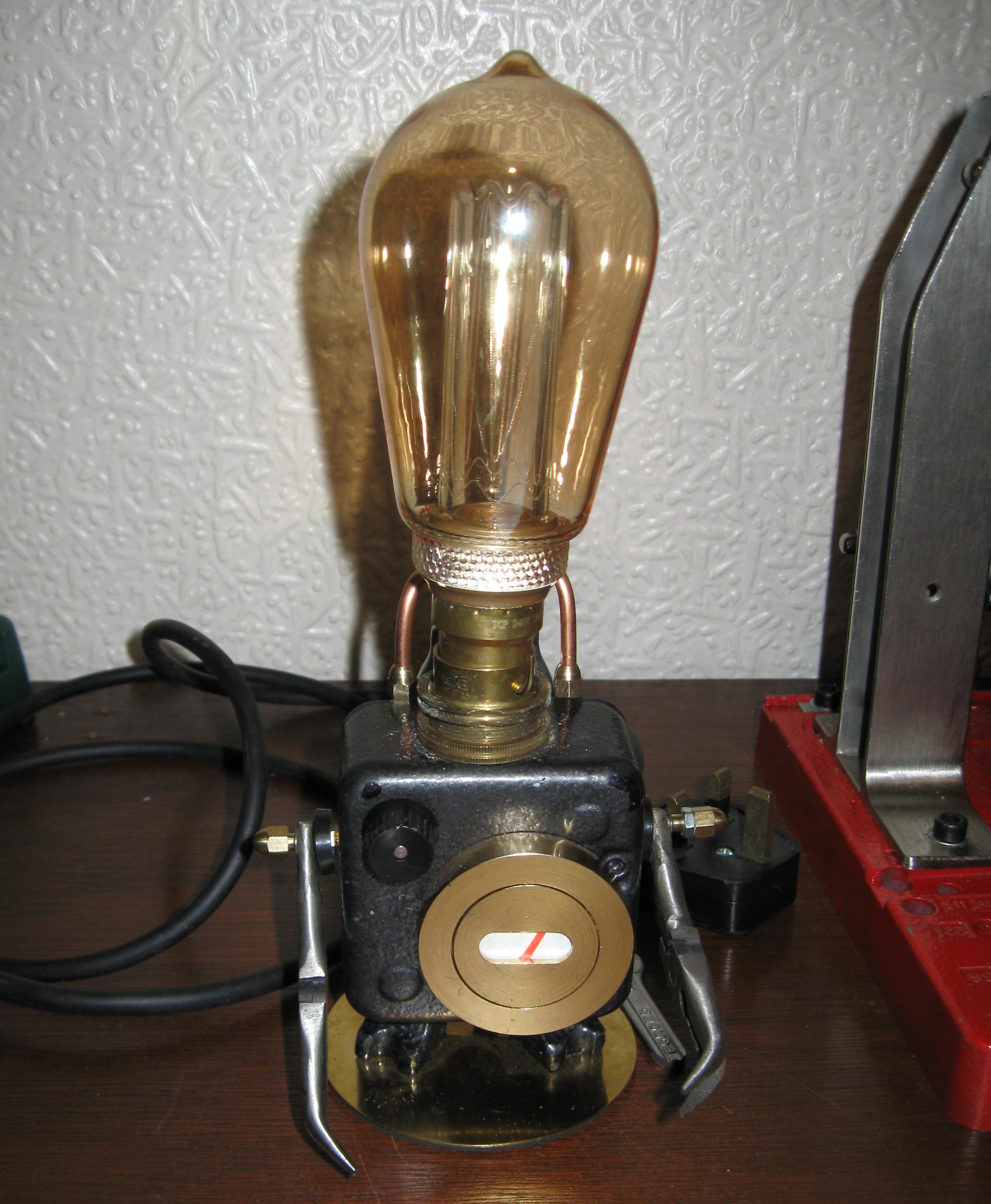 Robot Lamp 58.JPG