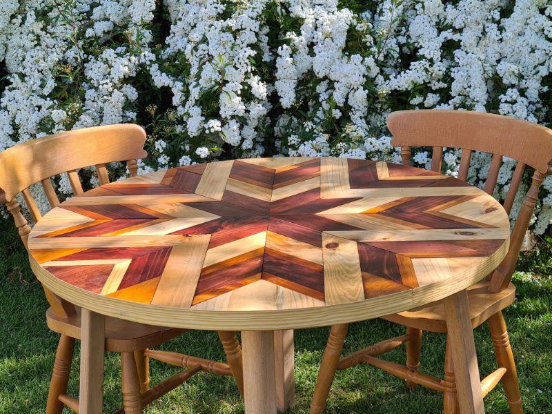 Round barn quilt table (143).jpg