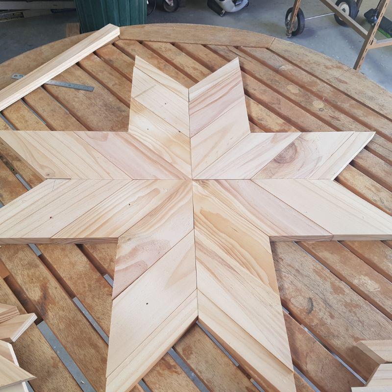 Round barn quilt table (34).jpg