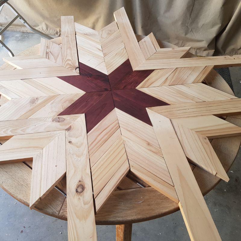 Round barn quilt table (47).jpg