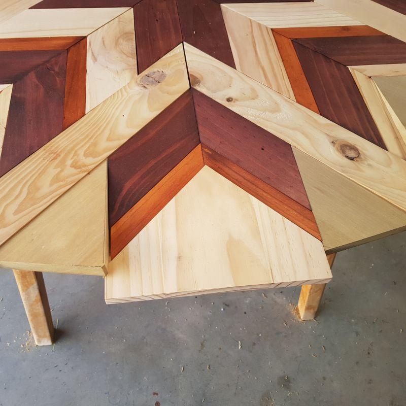 Round barn quilt table (54).jpg