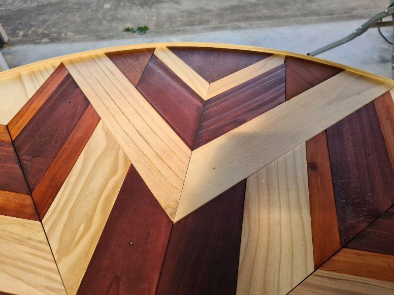 Round barn quilt table (92).jpg