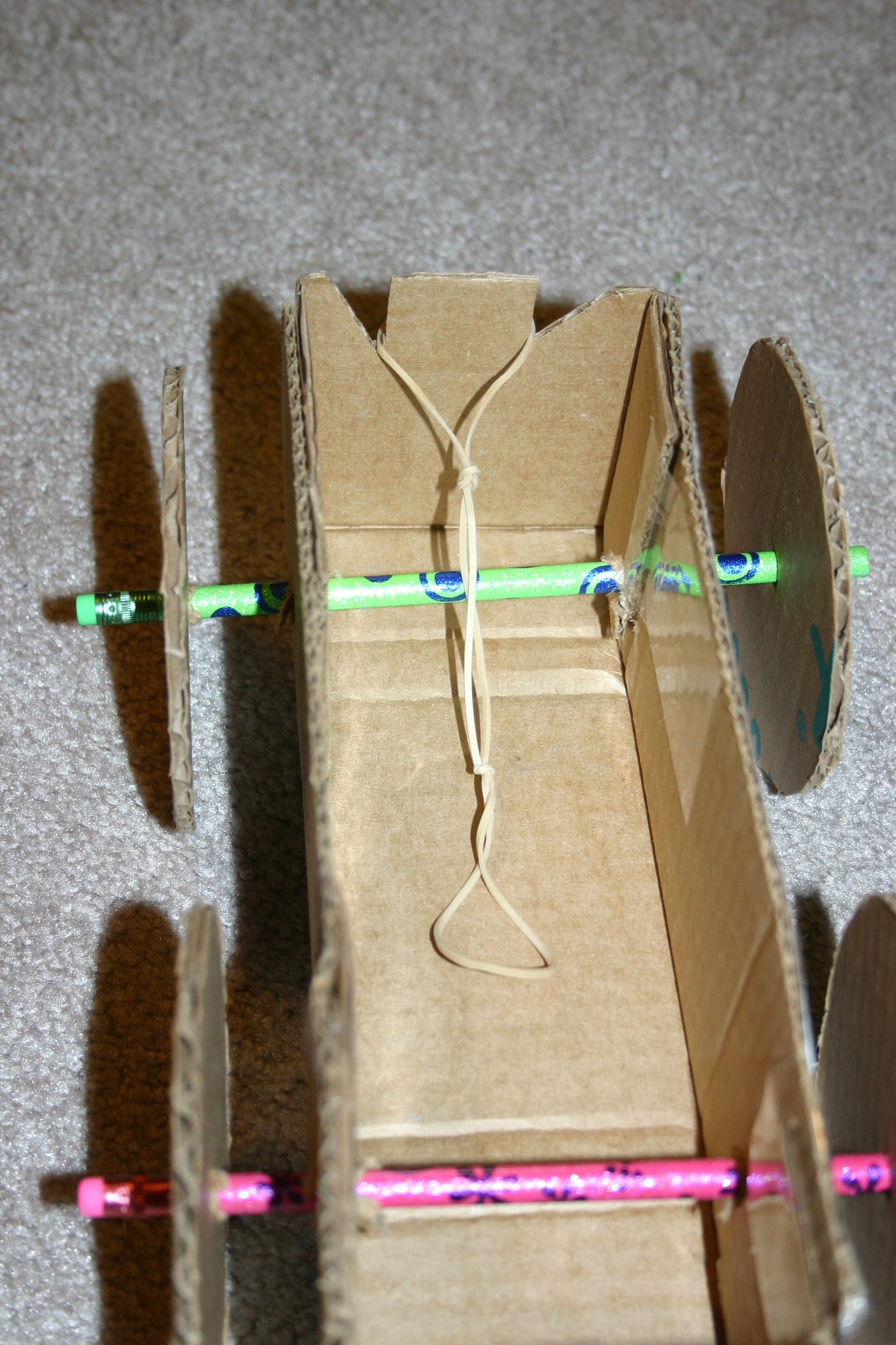 Rubber Band Car11.jpg