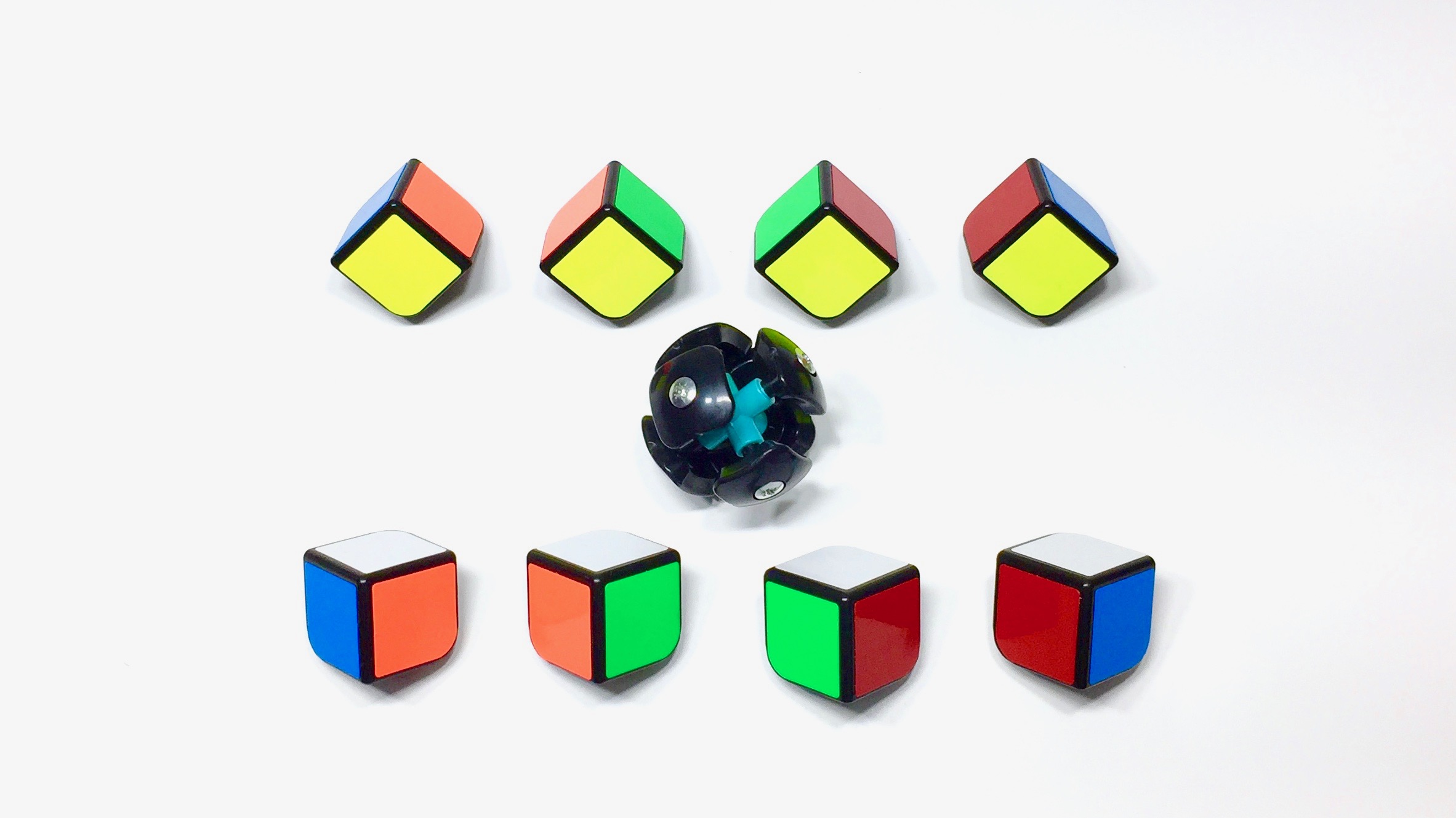 Rubik's Cube 2x2 Dissasembled.jpg