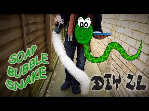 SOAP BUBBLE SNAKE DIY