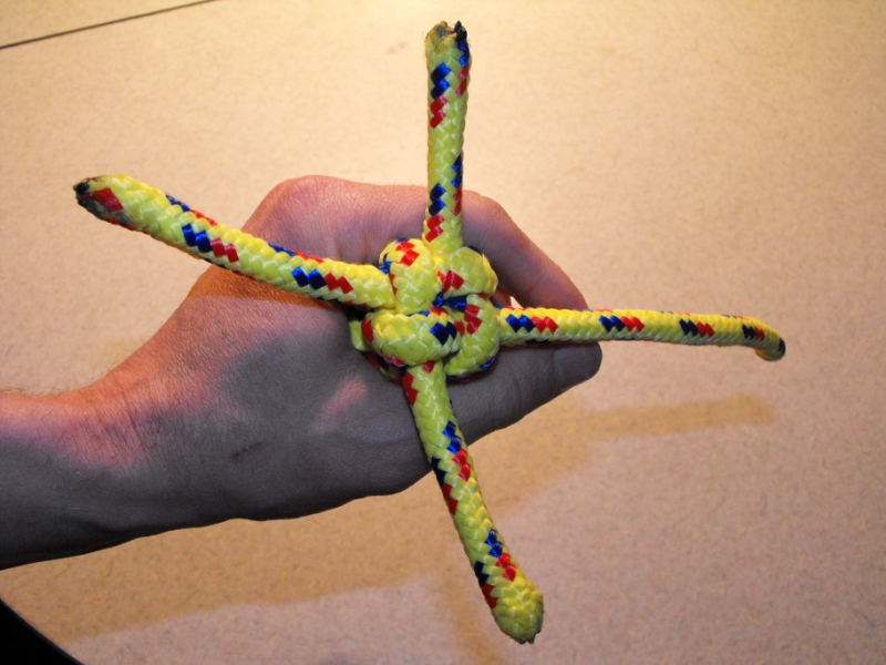 SQ_KNOT_DOG_TOY [800x600] (74).JPG